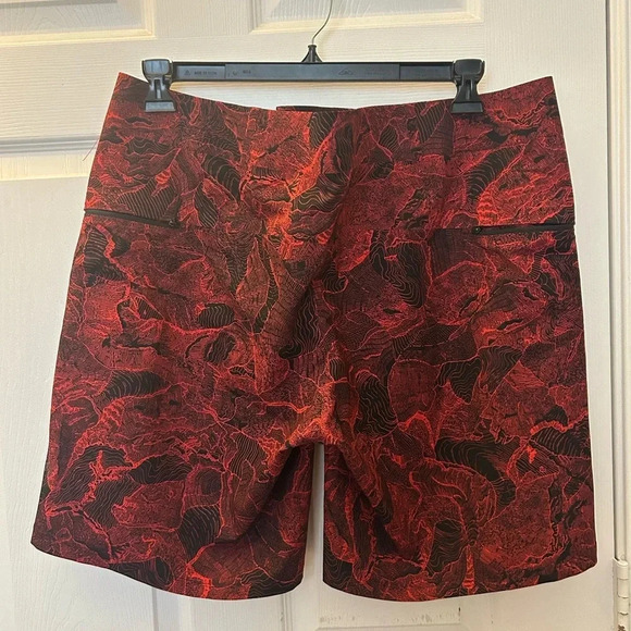 Lululemon Current State Board Short sz 36 - Picture 3 of 5